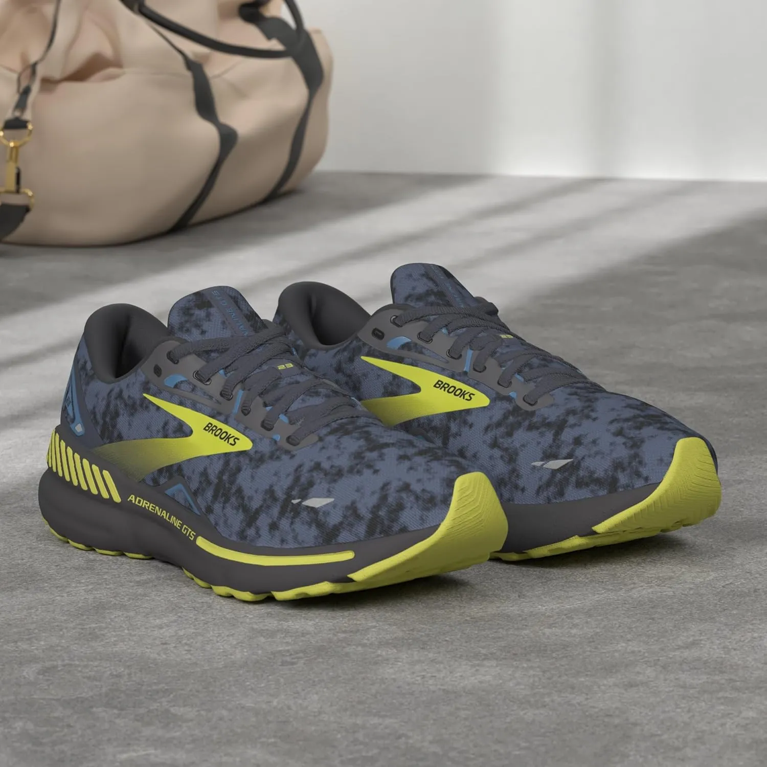 Brooks Men??s Adrenaline GTS 23 Supportive Running Shoe