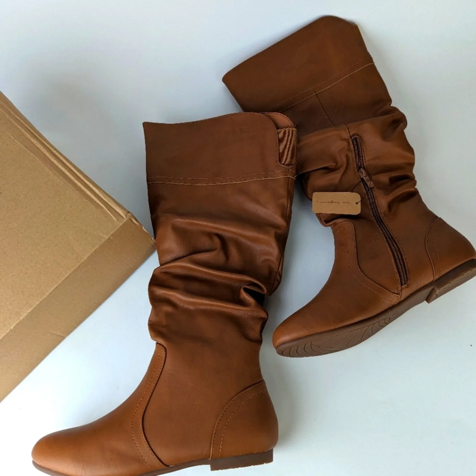 NWT Jeossy Women's Slouchy Boot 9