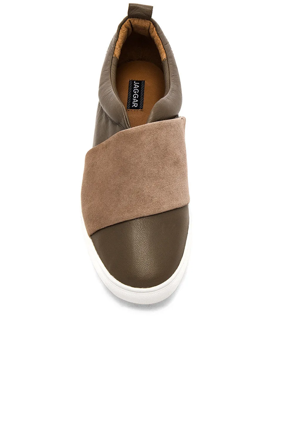 ONWARD SNEAKER